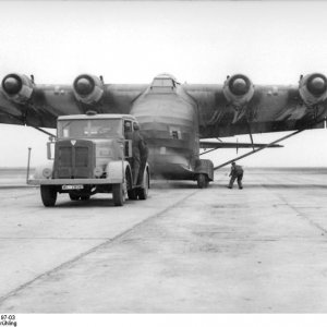 Messerschmitt-Me-323-D-WWII.jpg
