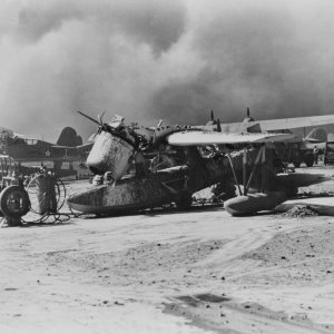 OS2U_wrecked_at_Pearl_Harbor_1941.jpg